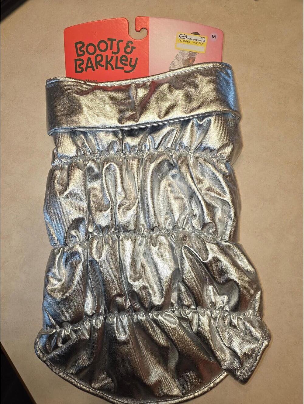 Boots & Barkley Medium dog Puffer vest - BNWT